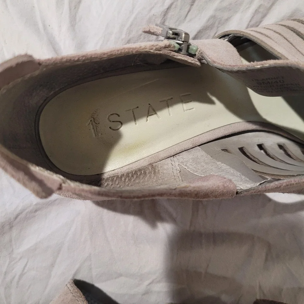 1. State Arnet Women SZ 9M Taupe Suade cage zip side block heel shoe work career